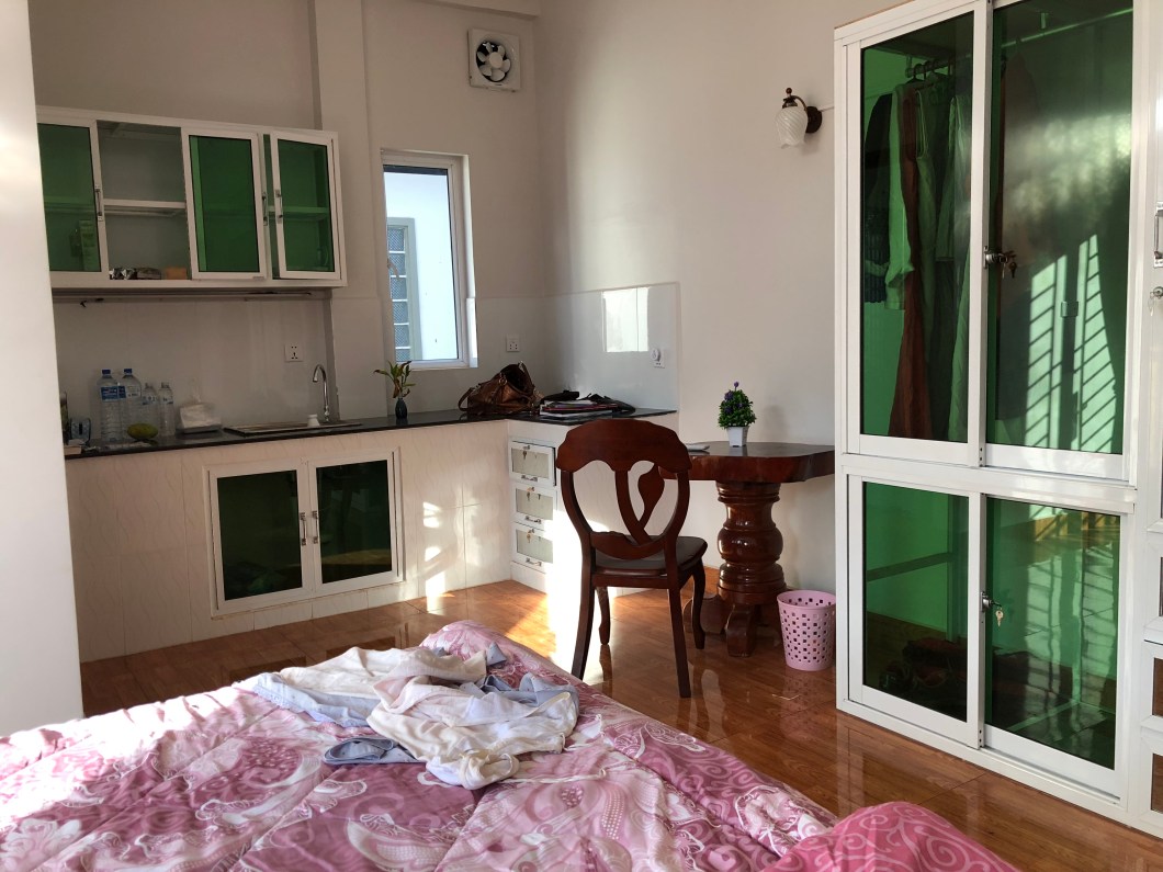 F42E21D4-7A42-49D5-AE16-6AC899D7FE83